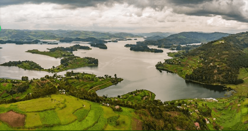 Lake Bunyonyi Tours Uganda