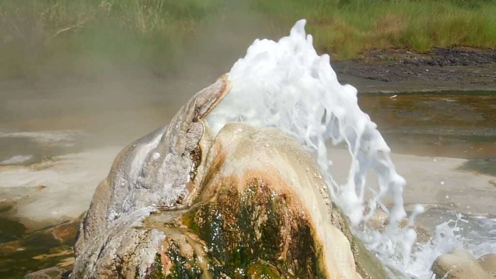 What Makes Sempaya Hot Springs A Must Visit On Your Uganda Safari?